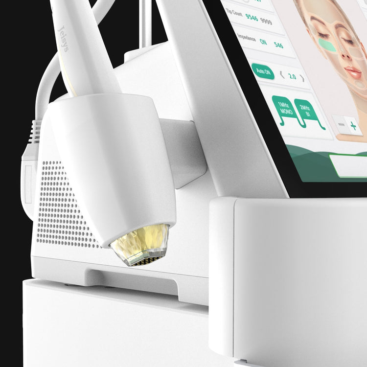 Microneedling & Radiofrequency